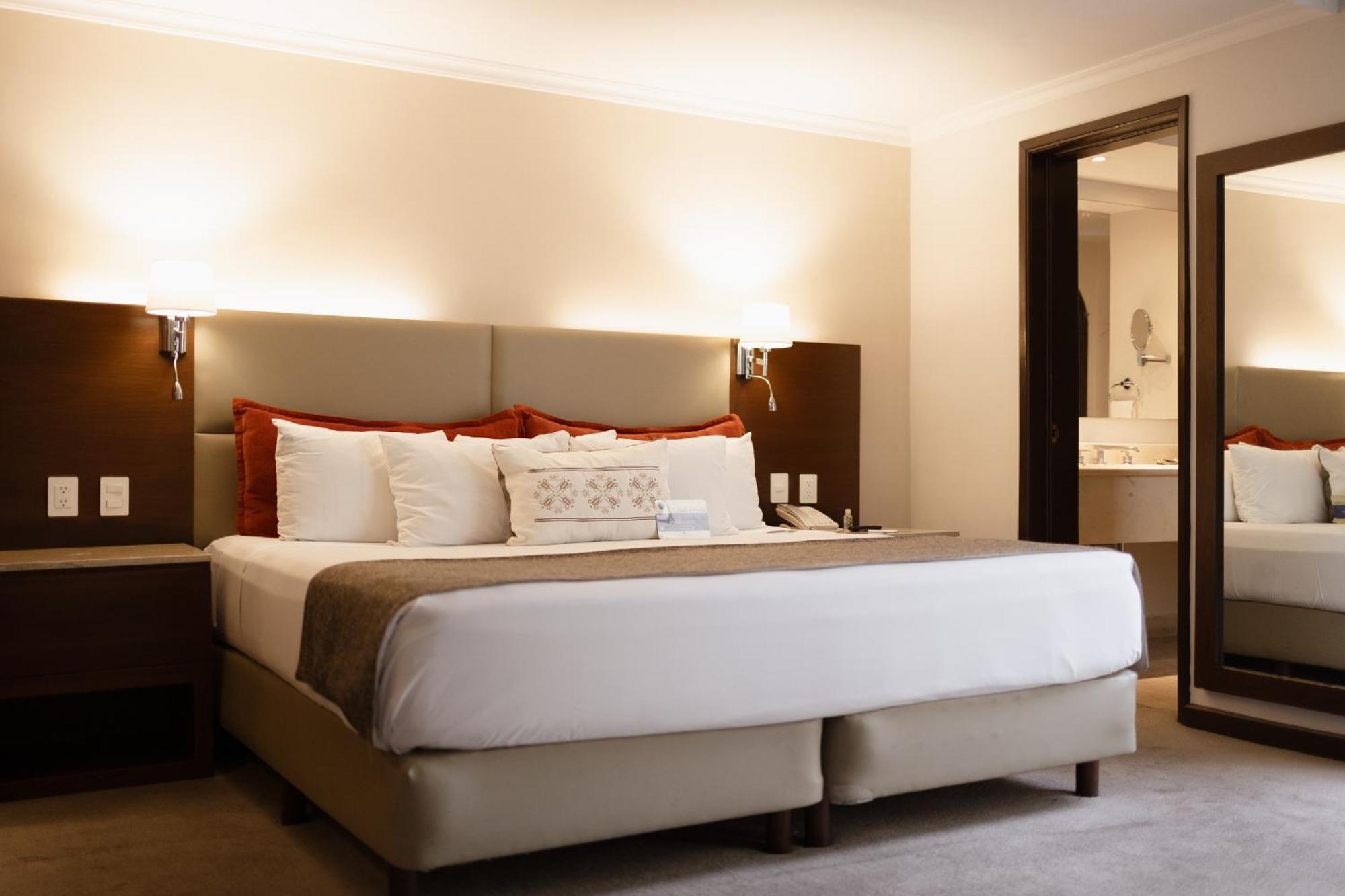 Hotel Guadalajara Plaza Ejecutivo Zapopan Εξωτερικό φωτογραφία