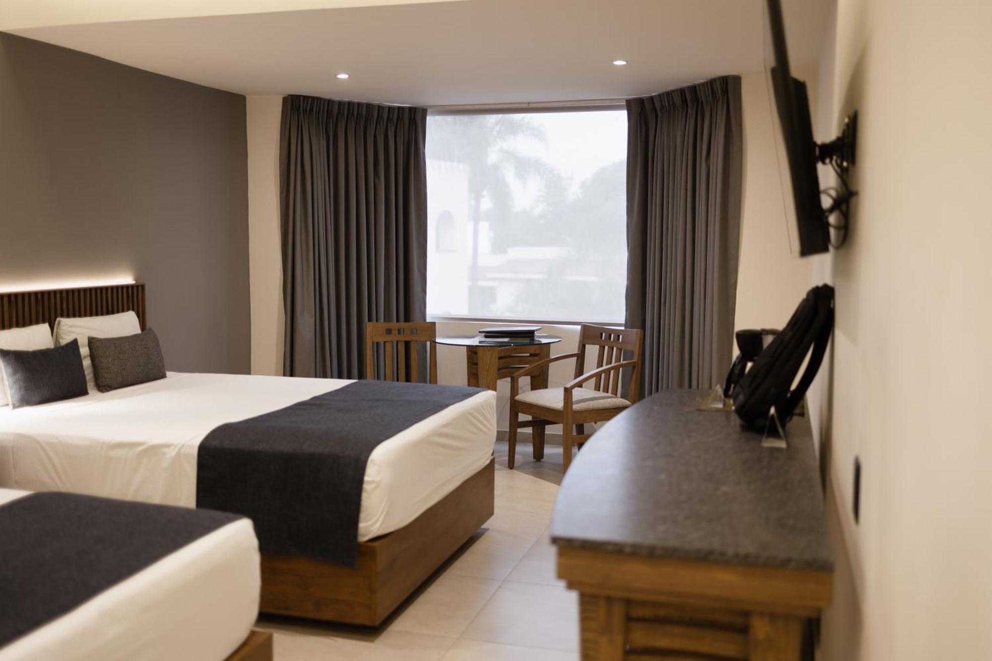 Hotel Guadalajara Plaza Ejecutivo Zapopan Εξωτερικό φωτογραφία